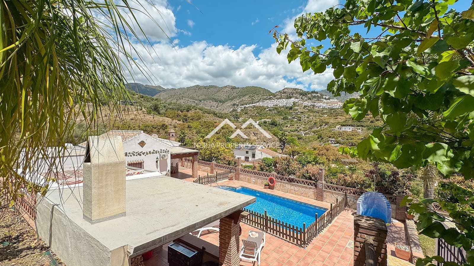 3 slaapkamer Villa te koop in Frigiliana met zwembad garage - € 480.000 (Ref: 9844194)