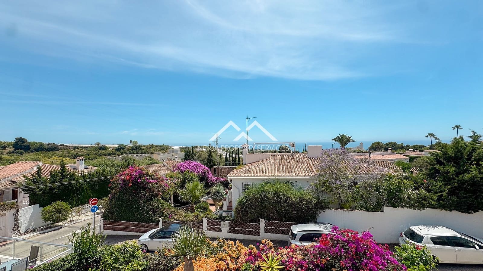 2 bedroom Townhouse for sale in Nerja - € 399,000 (Ref: 9844470)