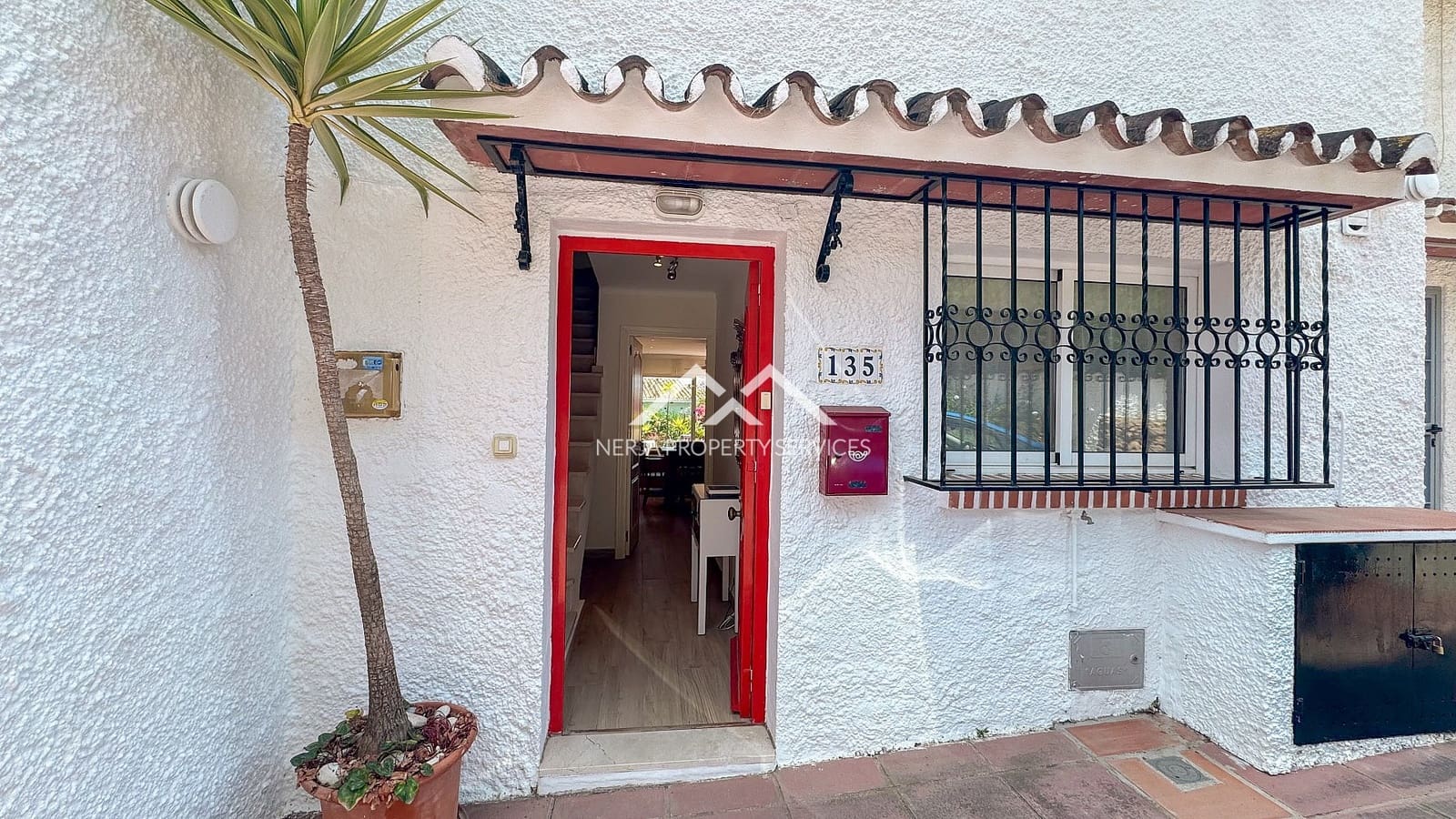 2 bedroom Townhouse for sale in Nerja - € 399,000 (Ref: 9844470)