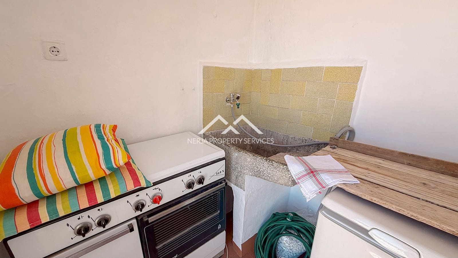 2 soverom Hus til salgs i Frigiliana - € 279 000 (Ref: 9848076)