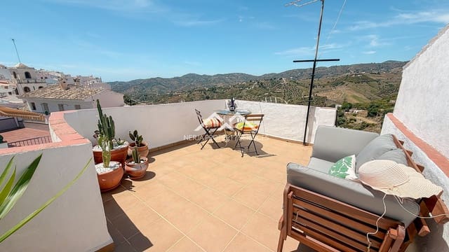 2 soveværelse Byhus til salg i Frigiliana - € 279.000 (Ref: 9848076)