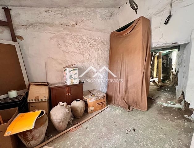 1 quarto Casa em Banda para venda em Torrox Pueblo, Torrox - 39 900 € (Ref: 9872239)