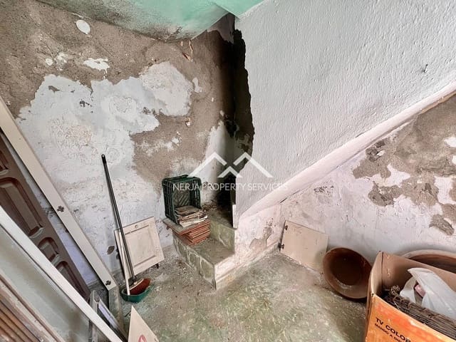 1 quarto Casa em Banda para venda em Torrox Pueblo, Torrox - 39 900 € (Ref: 9872239)