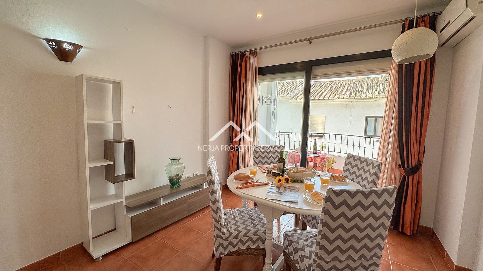 1 bedroom Apartment for sale in Frigiliana - € 230,000 (Ref: 9880000)