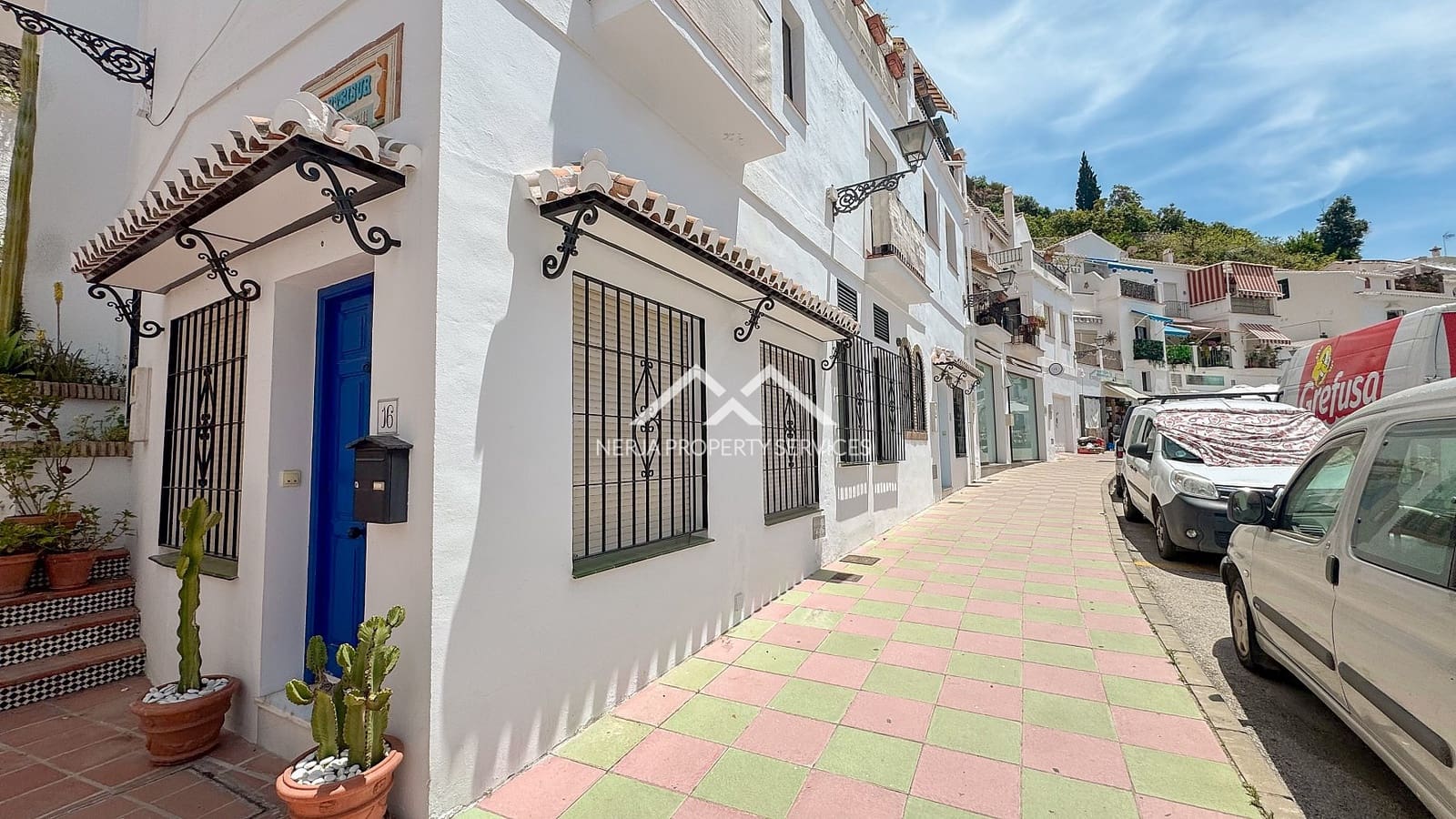1 bedroom Apartment for sale in Frigiliana - € 230,000 (Ref: 9880000)