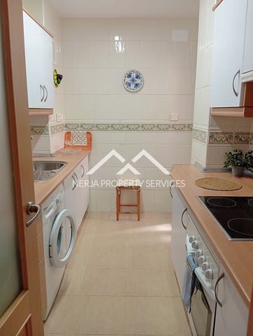 Apartamento de 2 habitaciones en Chaparil - Torrecilla - Punta Lara, Nerja en alquiler con piscina - 1.180 € (Ref: 9882587)