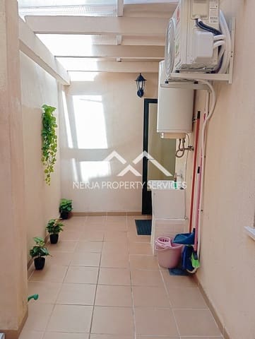 Apartamento de 2 habitaciones en Chaparil - Torrecilla - Punta Lara, Nerja en alquiler con piscina - 1.180 € (Ref: 9882587)