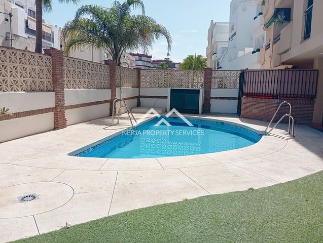 Apartamento de 2 habitaciones en Chaparil - Torrecilla - Punta Lara, Nerja en alquiler con piscina - 1.180 € (Ref: 9882587)