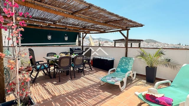 2 slaapkamer Appartement te koop in Frigiliana met zwembad - € 349.000 (Ref: 9889358)