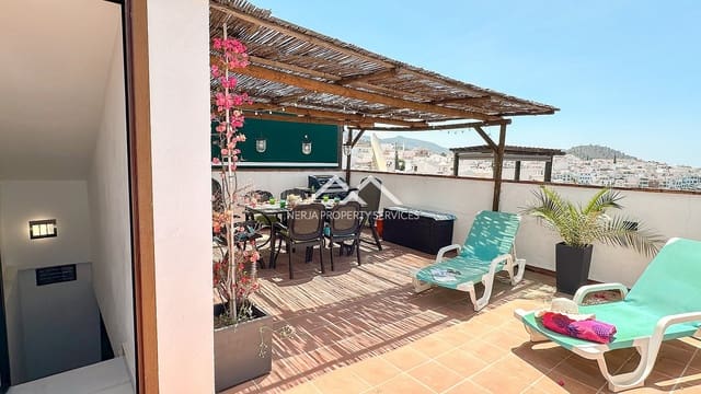 2 slaapkamer Appartement te koop in Frigiliana met zwembad - € 349.000 (Ref: 9889358)
