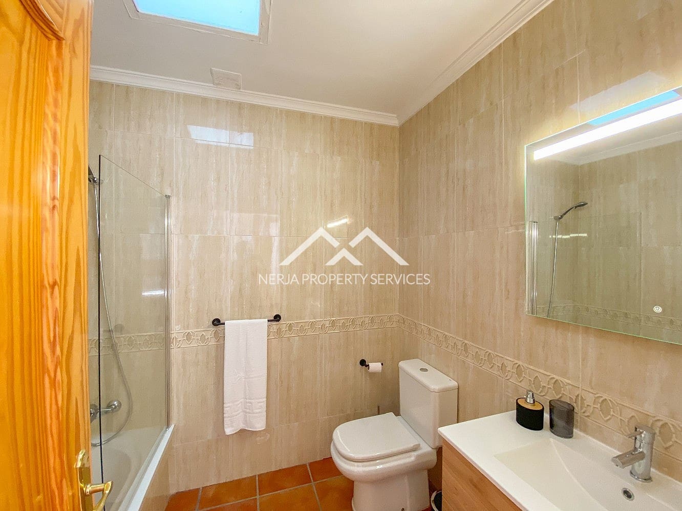 3 bedroom Townhouse for rent in Frigiliana - € 1,400 (Ref: 9891145)