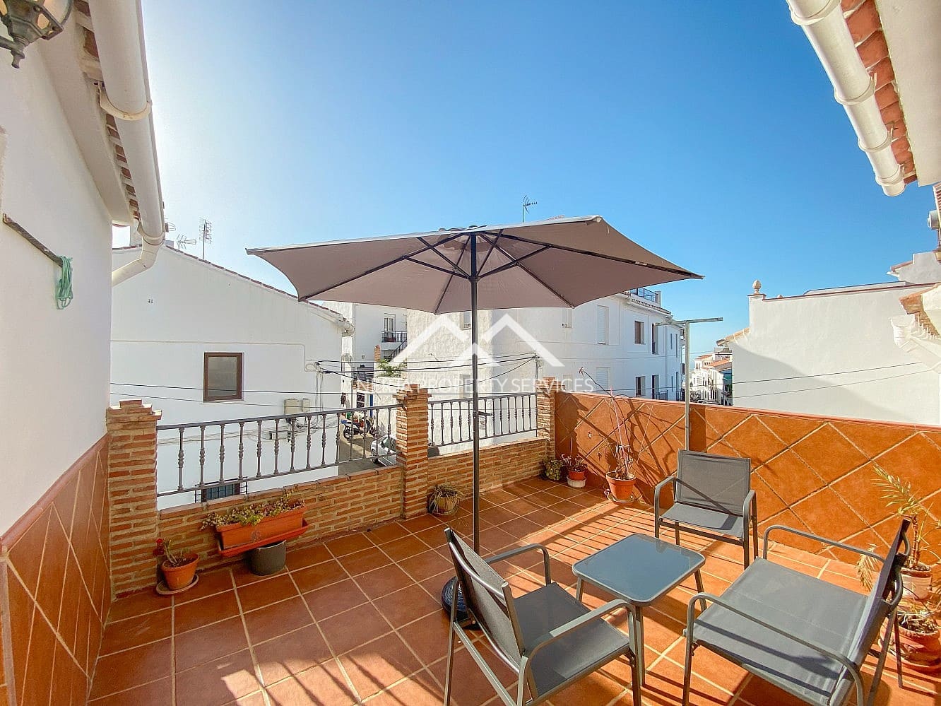 3 bedroom Townhouse for rent in Frigiliana - € 1,400 (Ref: 9891145)