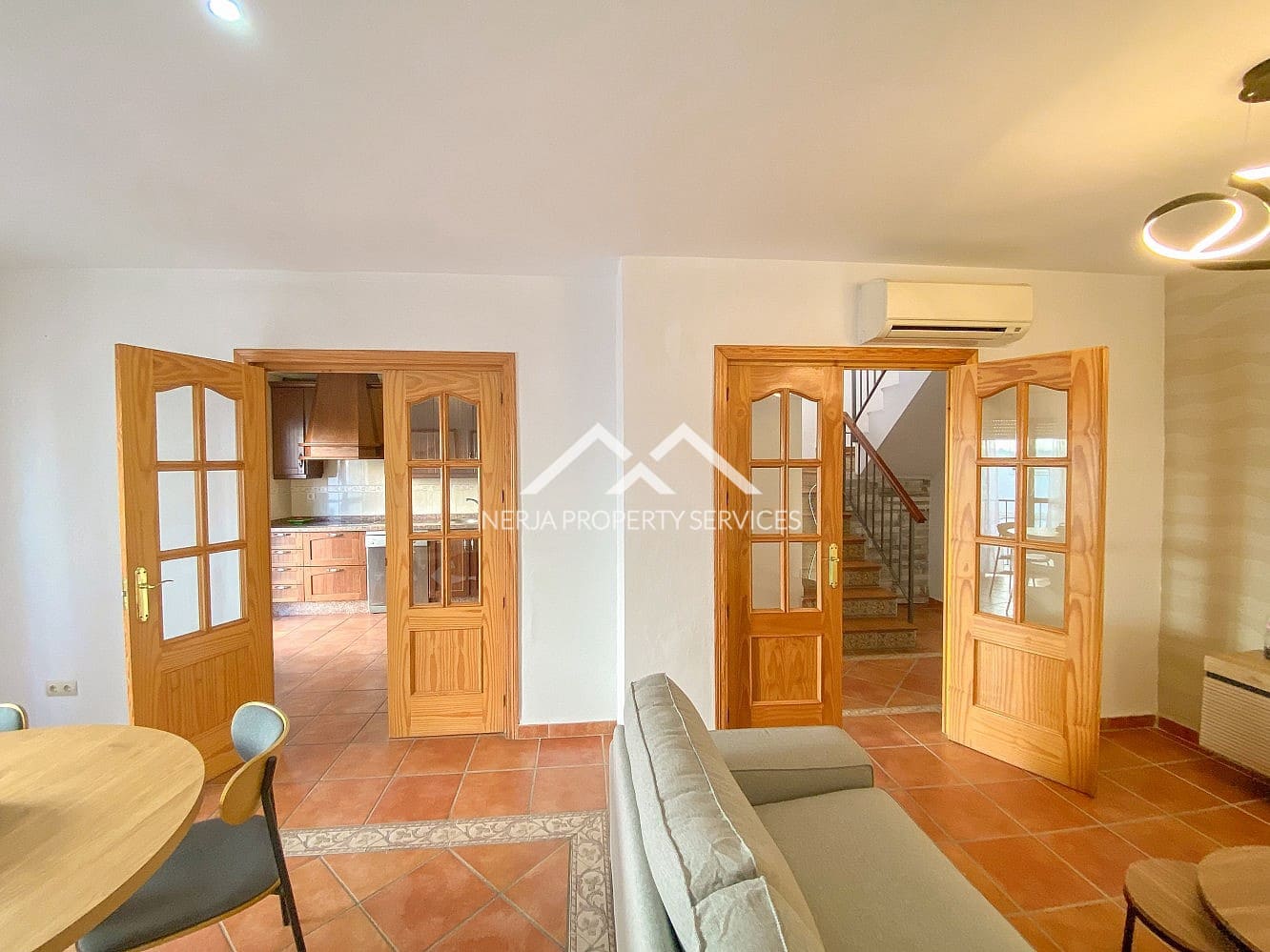 3 bedroom Townhouse for rent in Frigiliana - € 1,400 (Ref: 9891145)