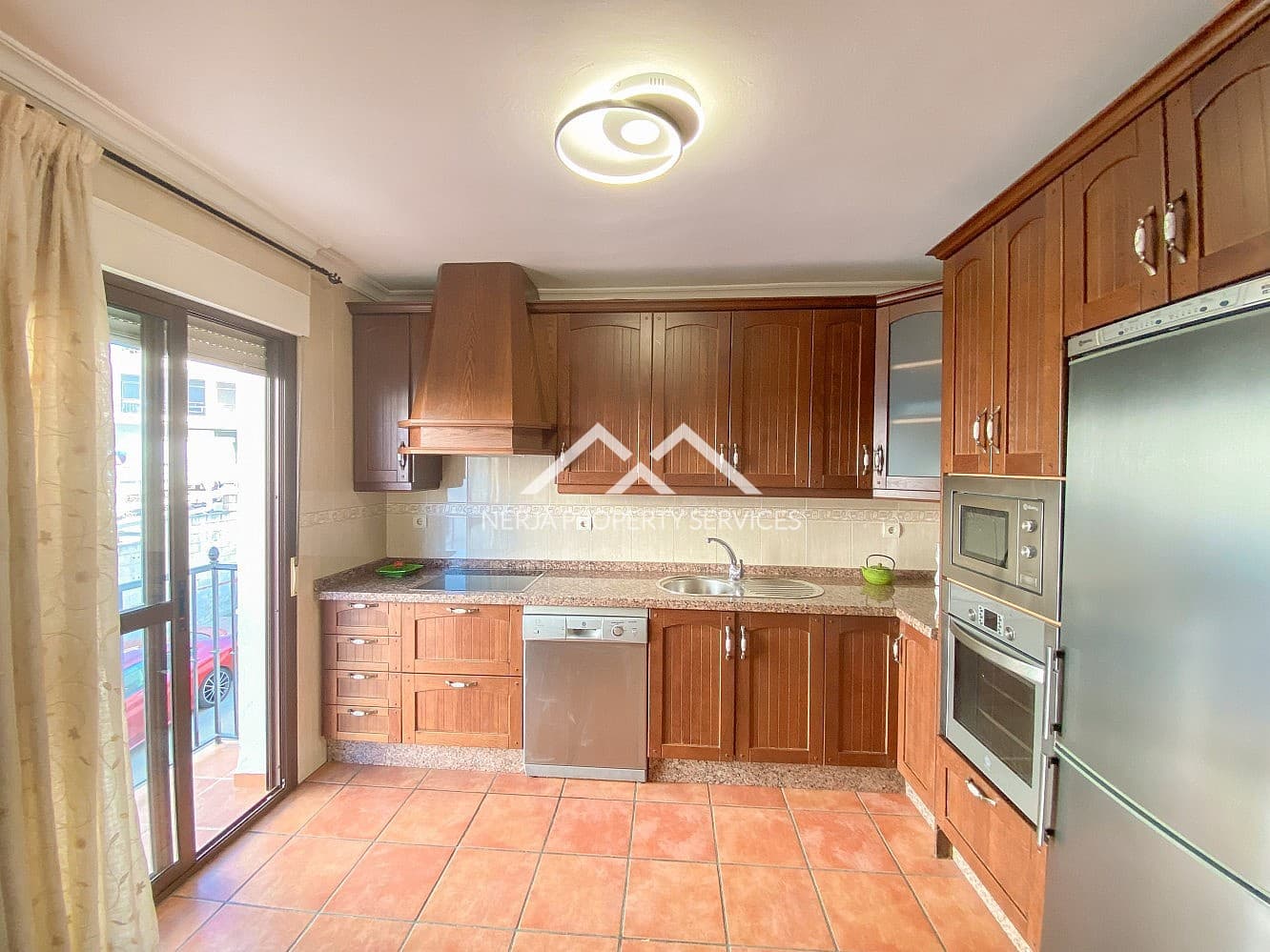3 bedroom Townhouse for rent in Frigiliana - € 1,400 (Ref: 9891145)