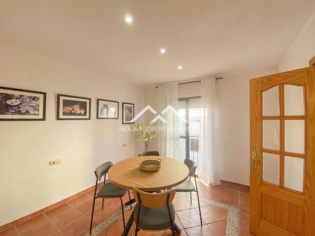 3 bedroom Townhouse for rent in Frigiliana - € 1,400 (Ref: 9891145)