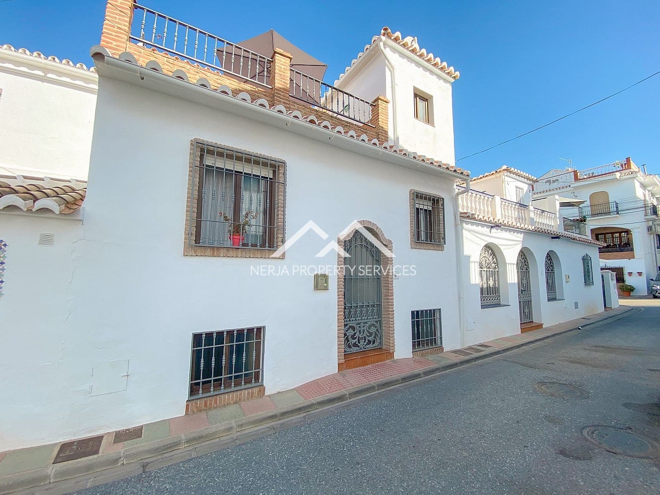 3 bedroom Townhouse for rent in Frigiliana - € 1,400 (Ref: 9891145)