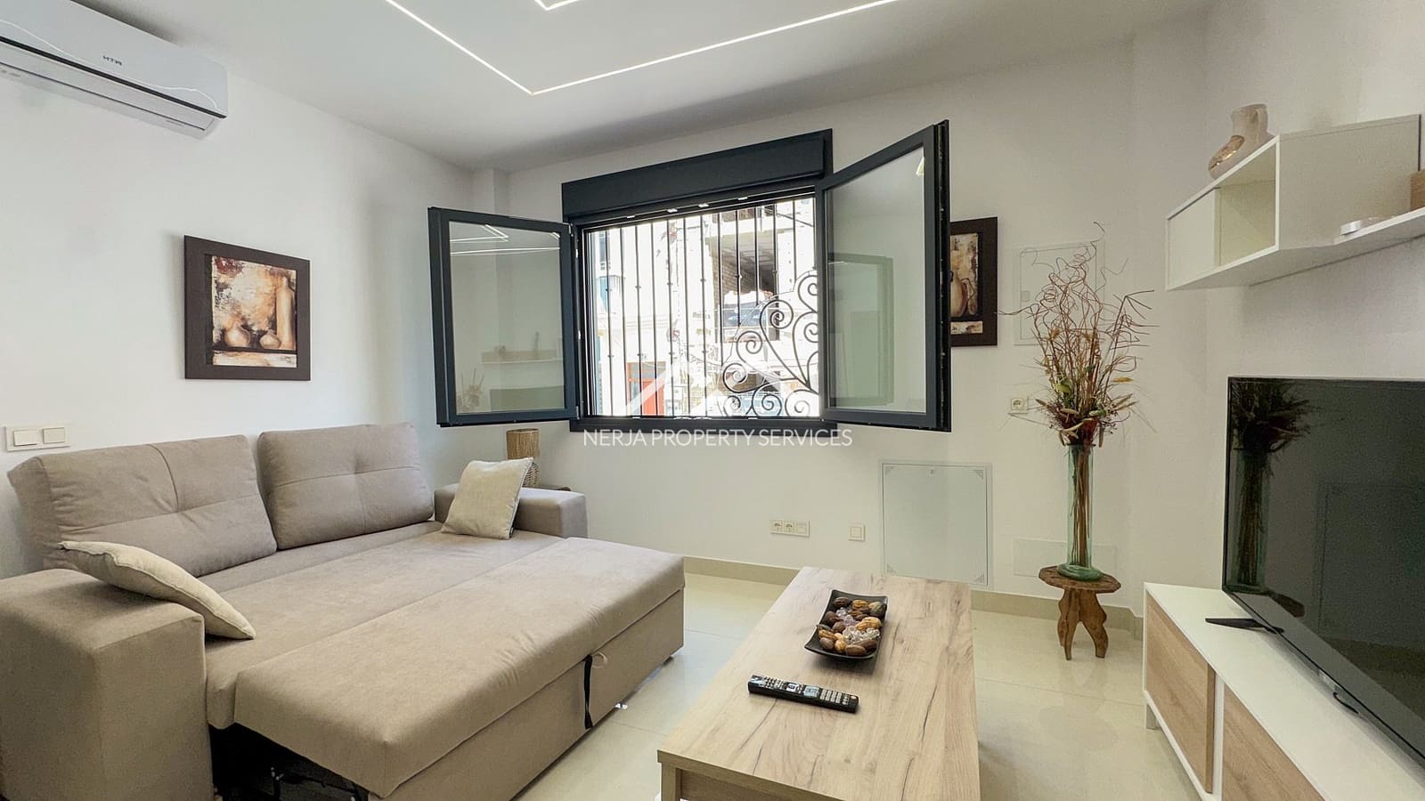 Studio for rent in Nerja - € 750 (Ref: 9922866)