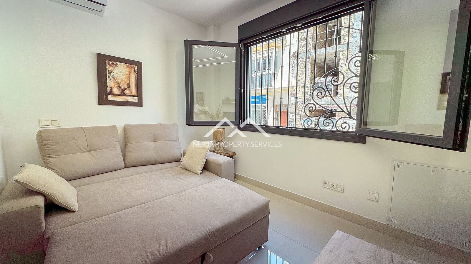 Studio for rent in Nerja - € 750 (Ref: 9922866)