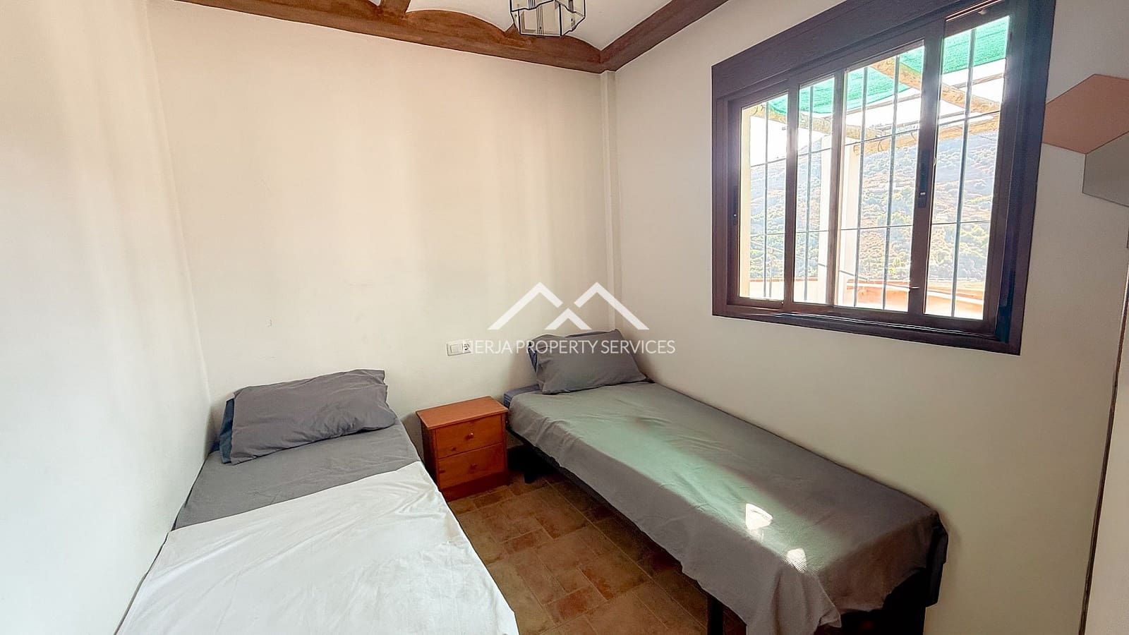 2 bedroom Villa for rent in Frigiliana with pool garage - € 1,100 (Ref: 9925087)