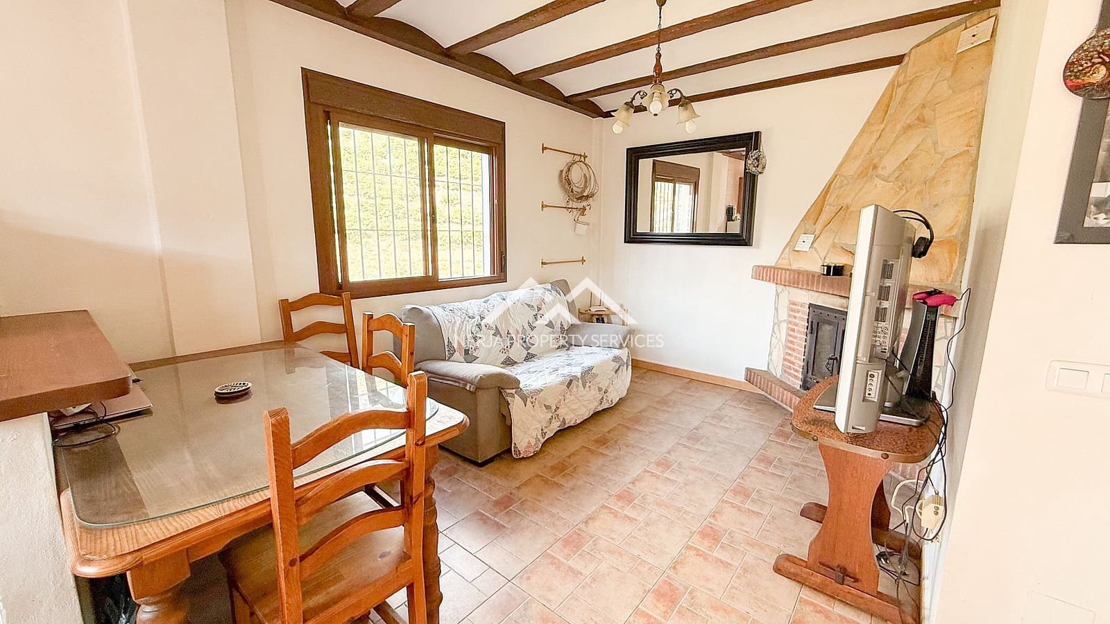 2 bedroom Villa for rent in Frigiliana with pool garage - € 1,100 (Ref: 9925087)