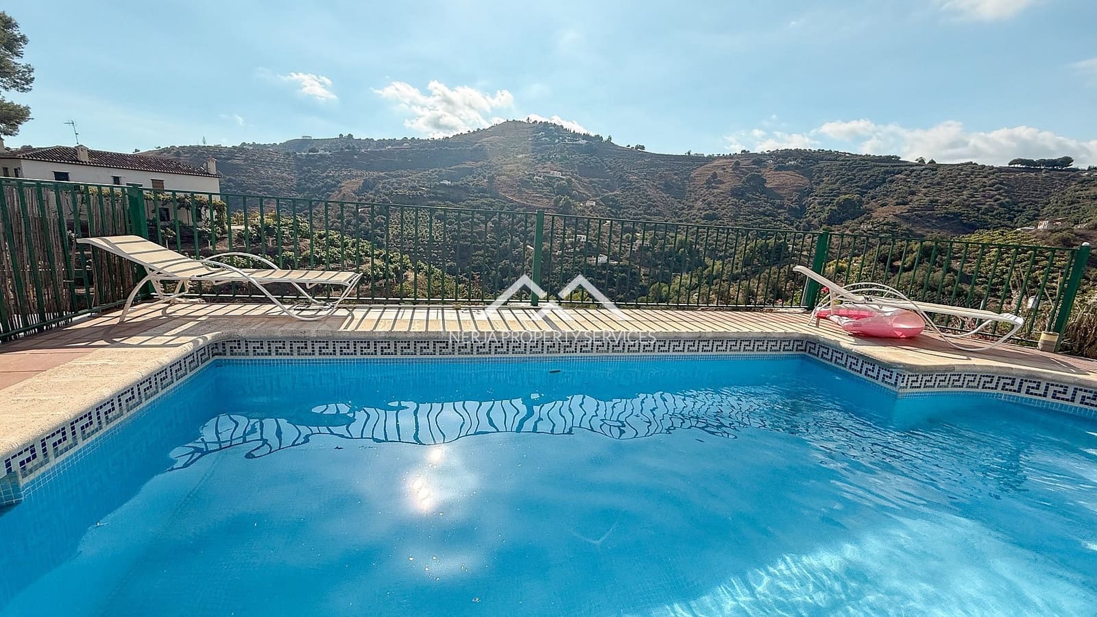 2 bedroom Villa for rent in Frigiliana with pool garage - € 1,100 (Ref: 9925087)