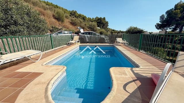 Chalet de 2 habitaciones en Frigiliana en alquiler con piscina garaje - 1.100 € (Ref: 9925087)
