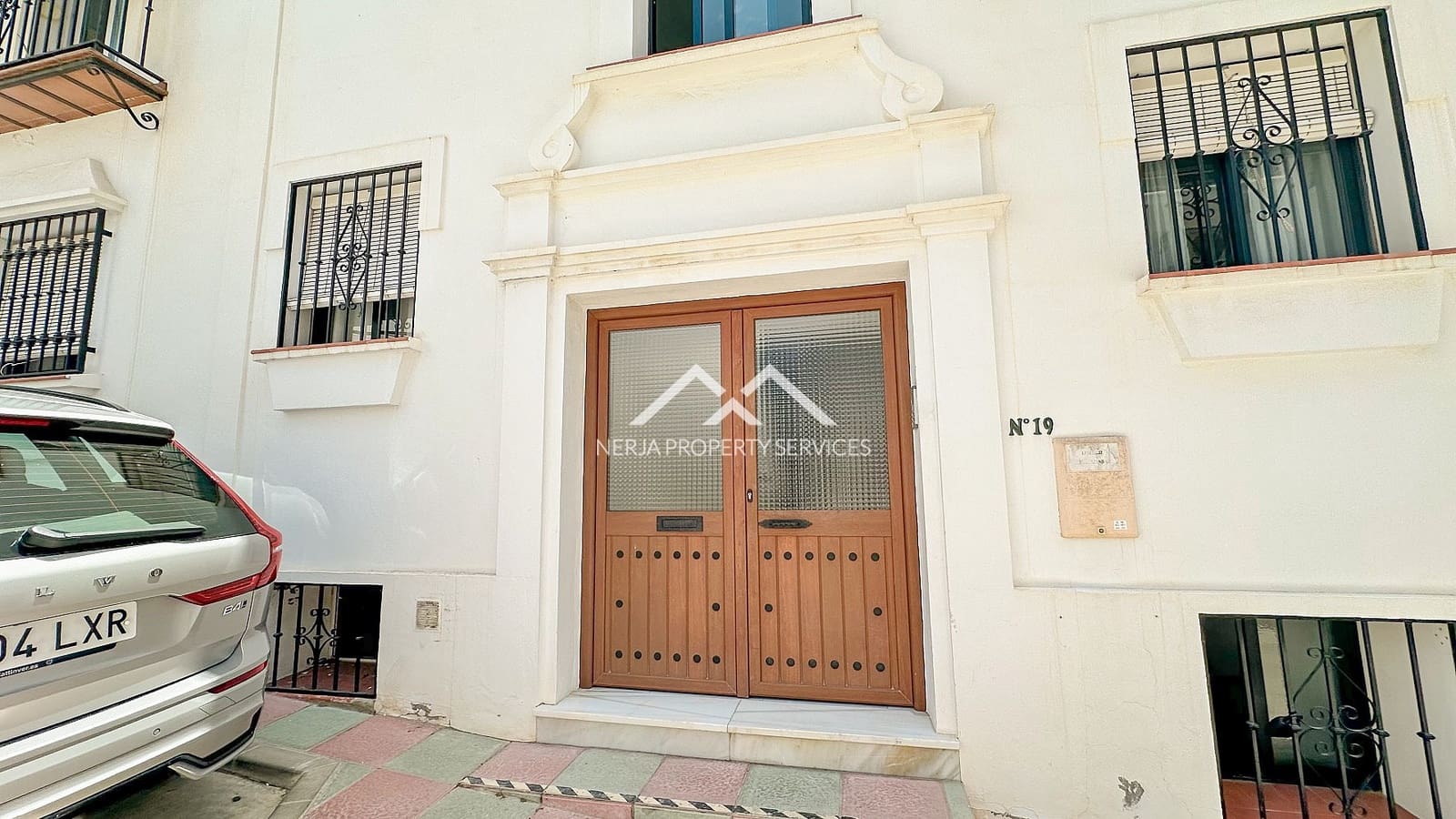 3 bedroom Apartment for sale in Frigiliana with pool garage - € 365,000 (Ref: 9928045)