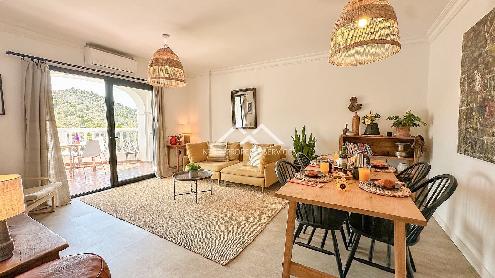 3 bedroom Apartment for sale in Frigiliana with pool garage - € 365,000 (Ref: 9928045)