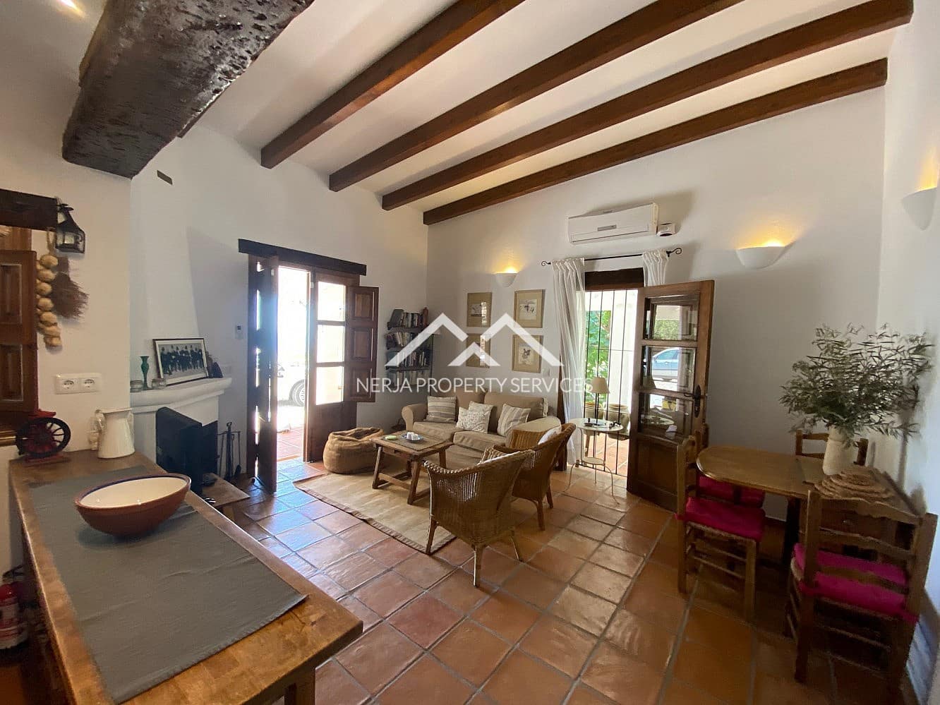 2 sovrum Hus till salu i Frigiliana med pool garage - 699 000 € (Ref: 9950729)