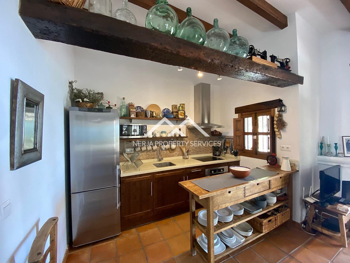 2 sovrum Hus till salu i Frigiliana med pool garage - 699 000 € (Ref: 9950729)