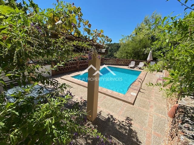 2 Zimmer Haus zu verkaufen in Frigiliana mit Pool Garage - 699.000 € (Ref: 9950729)
