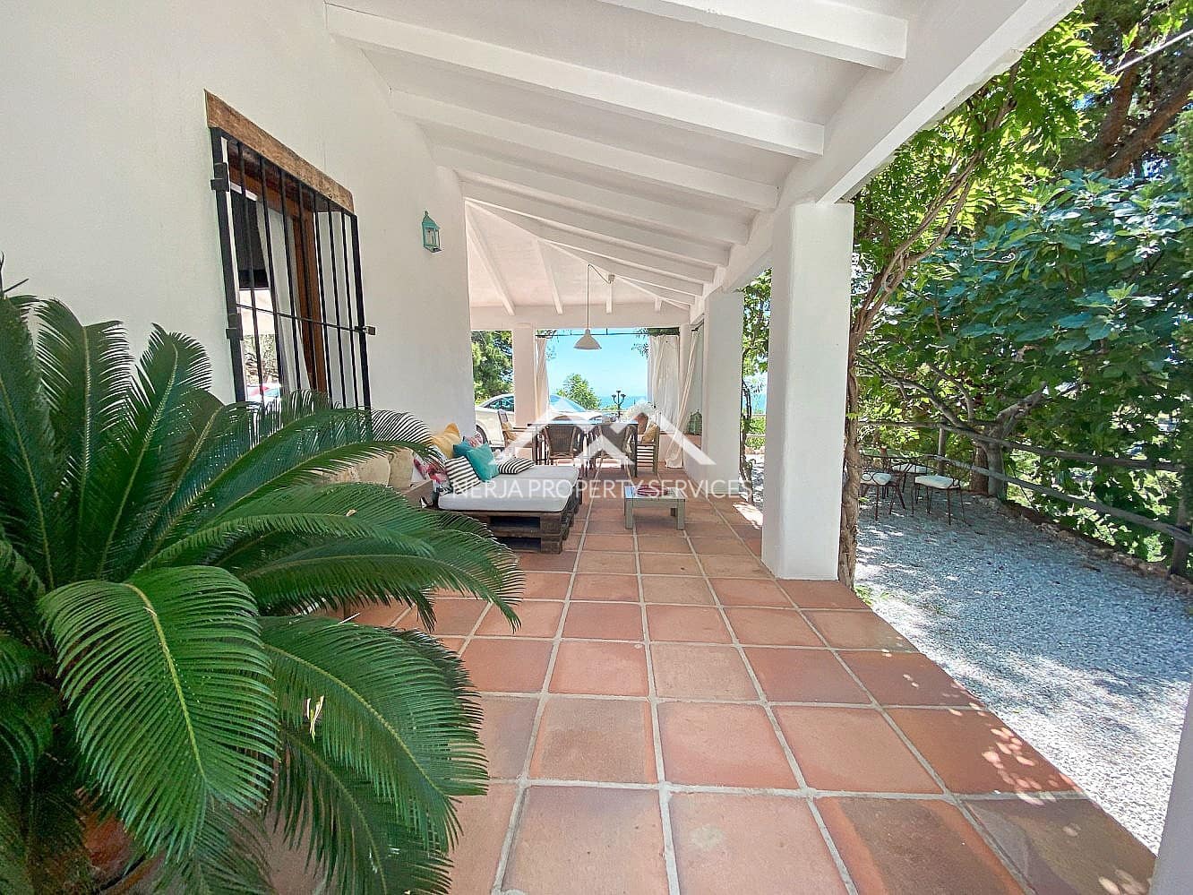 2 bedroom Townhouse for sale in Frigiliana with pool garage - € 699,000 (Ref: 9950729)