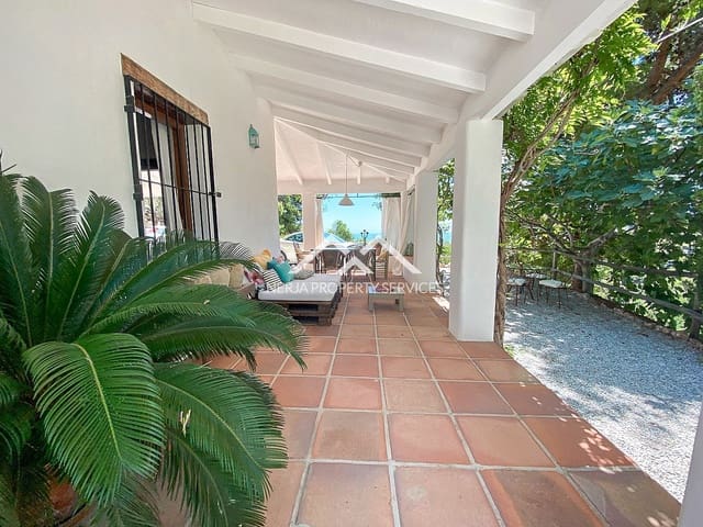 2 Zimmer Haus zu verkaufen in Frigiliana mit Pool Garage - 699.000 € (Ref: 9950729)