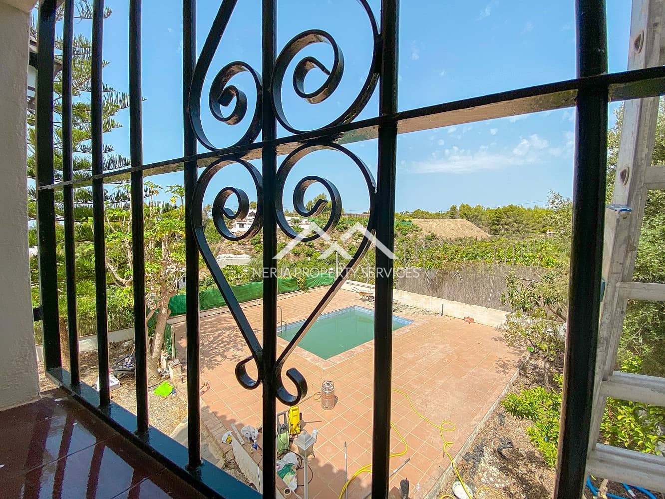 2 camera da letto Casa da affittare in Nerja con piscina garage - 1.350 € (Rif: 9971707)