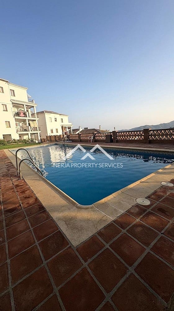 1 Zimmer Apartment zu vermieten in Frigiliana mit Pool - 600 € (Ref: 9996032)