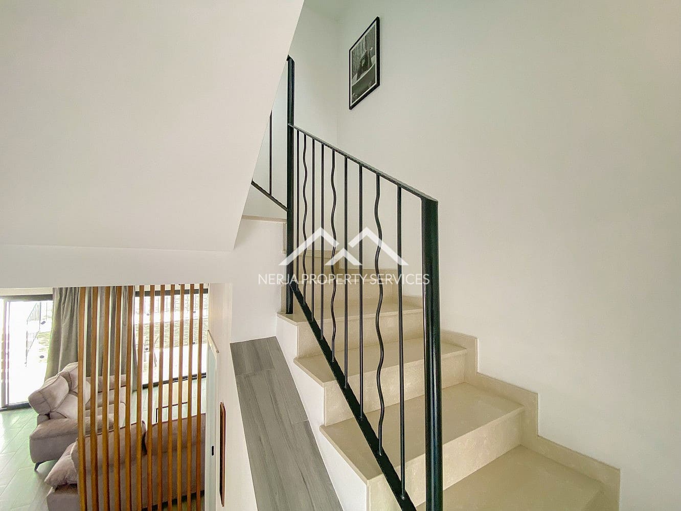 3 makuuhuone Omakotitalo vuokrattavana paikassa Nerja mukana uima-altaan - 2 300 € (Ref: 9996187)