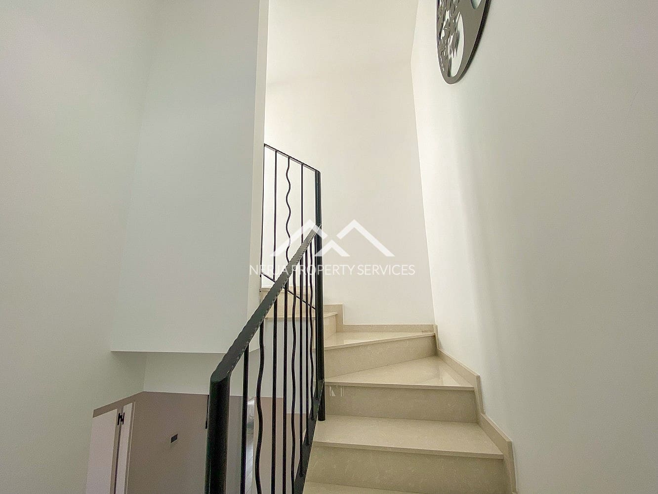 3 makuuhuone Omakotitalo vuokrattavana paikassa Nerja mukana uima-altaan - 2 300 € (Ref: 9996187)