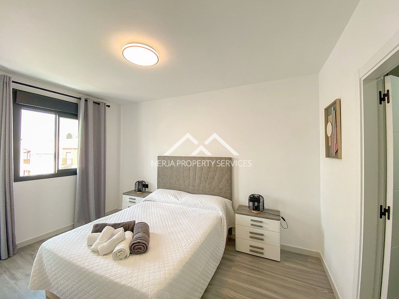 3 camera da letto Casa da affittare in Nerja con piscina - 2.300 € (Rif: 9996189)