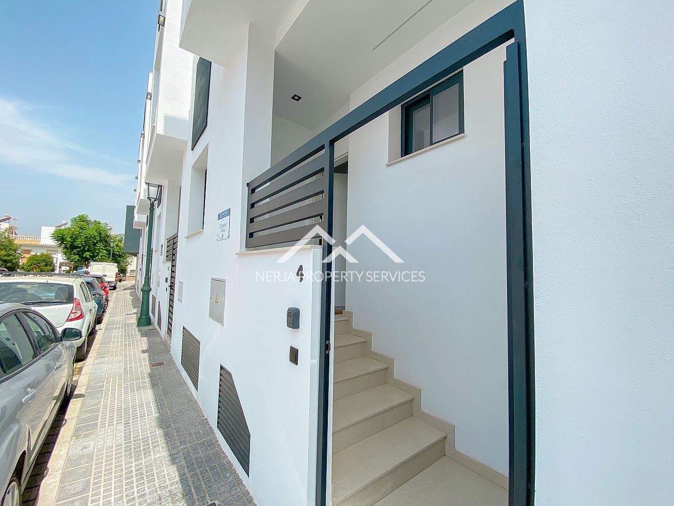 3 camera da letto Casa da affittare in Nerja con piscina - 2.300 € (Rif: 9996189)