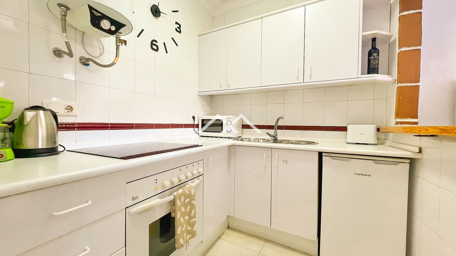2 soverom Leilighet til salgs i Nerja med svømmebasseng - € 265 000 (Ref: 9997505)