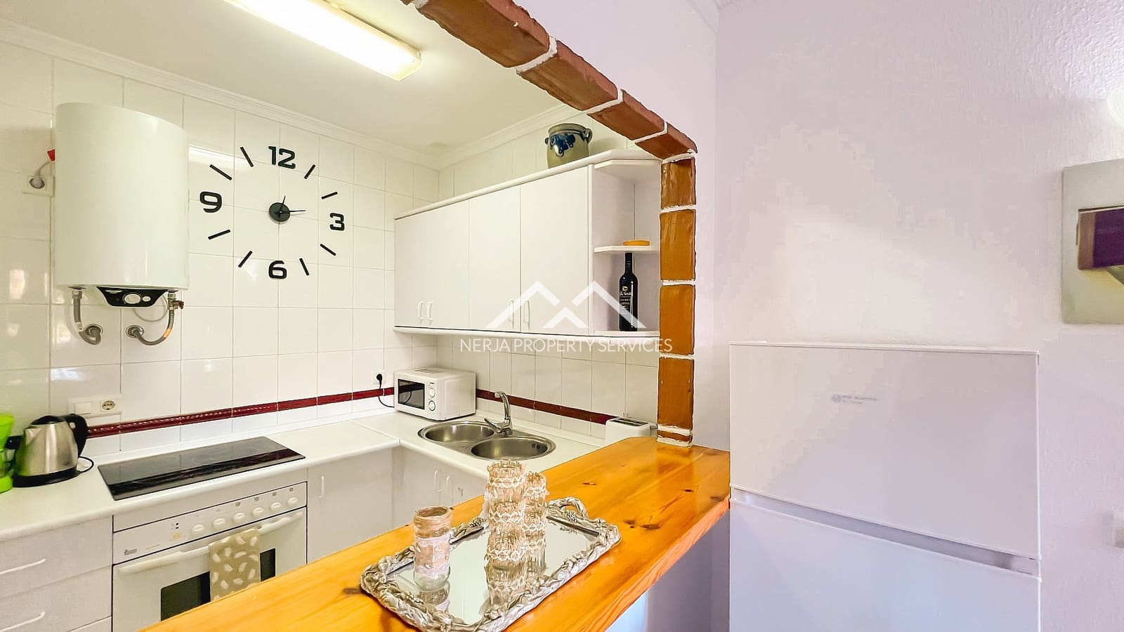 2 soverom Leilighet til salgs i Nerja med svømmebasseng - € 265 000 (Ref: 9997505)