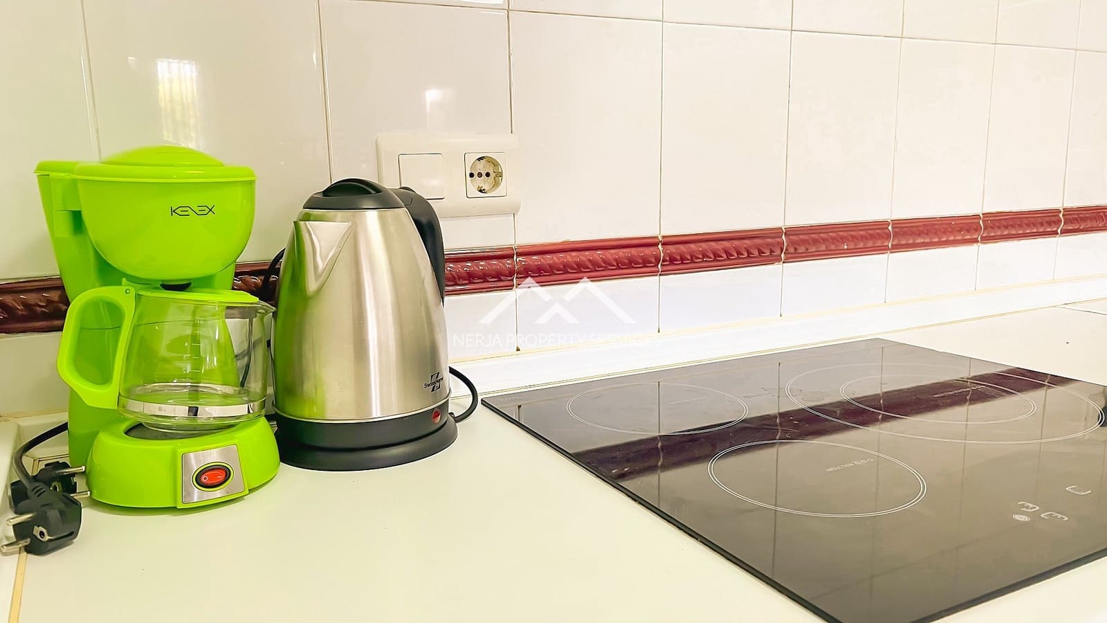 2 soverom Leilighet til salgs i Nerja med svømmebasseng - € 265 000 (Ref: 9997505)
