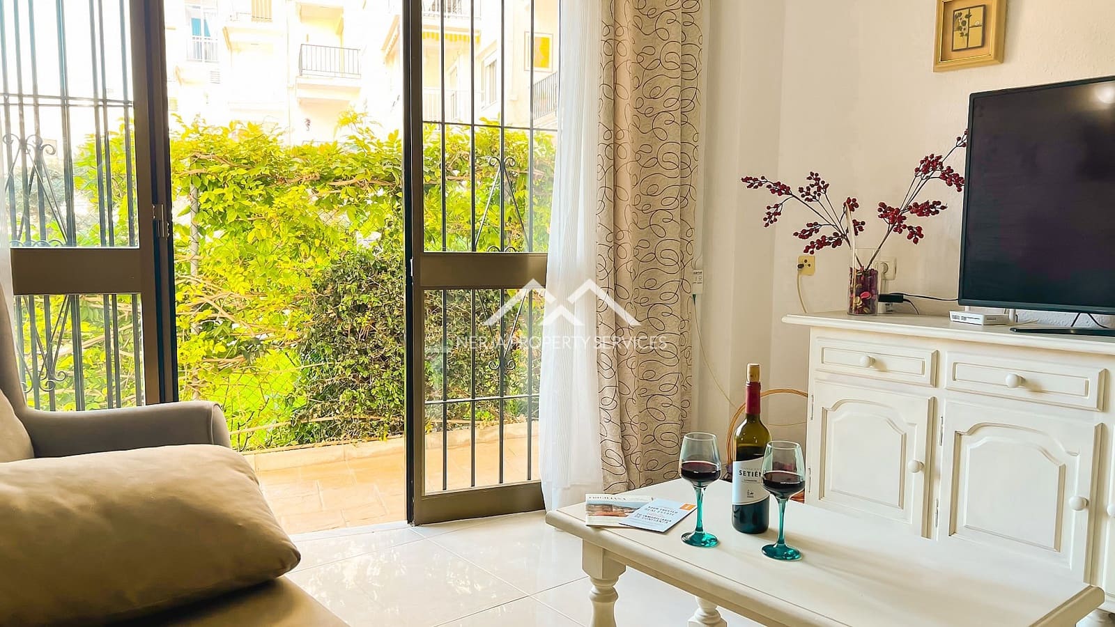 2 soverom Leilighet til salgs i Nerja med svømmebasseng - € 265 000 (Ref: 9997505)