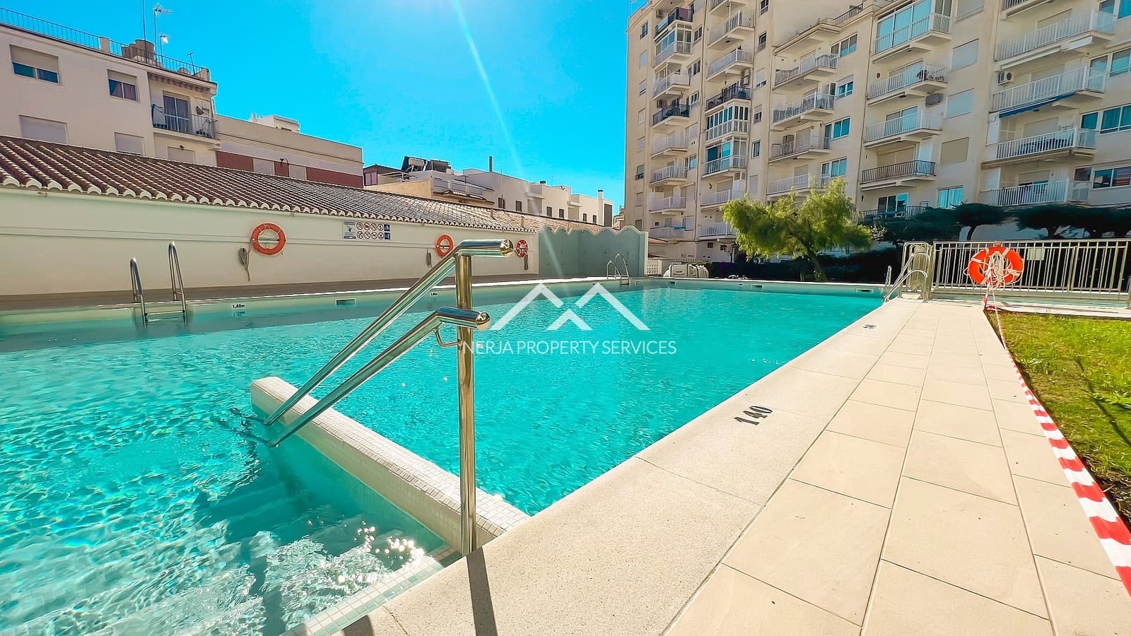 2 soverom Leilighet til salgs i Nerja med svømmebasseng - € 265 000 (Ref: 9997505)