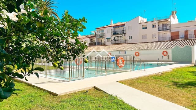 2 soverom Leilighet til salgs i Centro, Nerja med svømmebasseng - € 265 000 (Ref: 9997505)