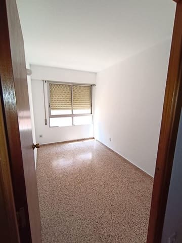 4 soveværelse Lejlighed til salg i Benalúa, Alicante by med garage - € 249.000 (Ref: 10009715)