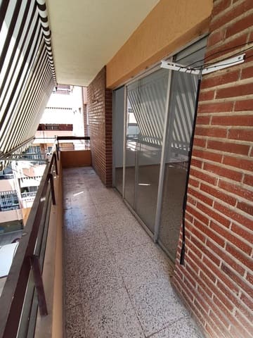 4 soveværelse Lejlighed til salg i Benalúa, Alicante by med garage - € 249.000 (Ref: 10009715)