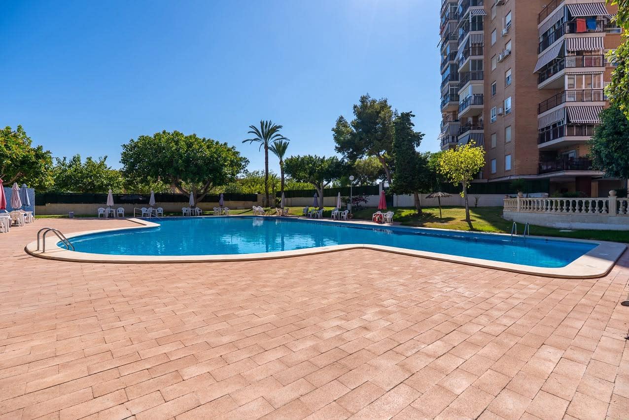 3 bedroom Flat for sale in El Campello with pool garage - € 389,000 (Ref: 10014863)