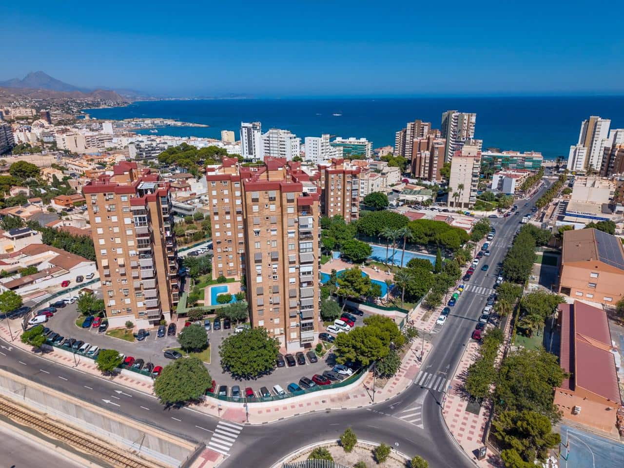 3 bedroom Flat for sale in El Campello with pool garage - € 389,000 (Ref: 10014863)
