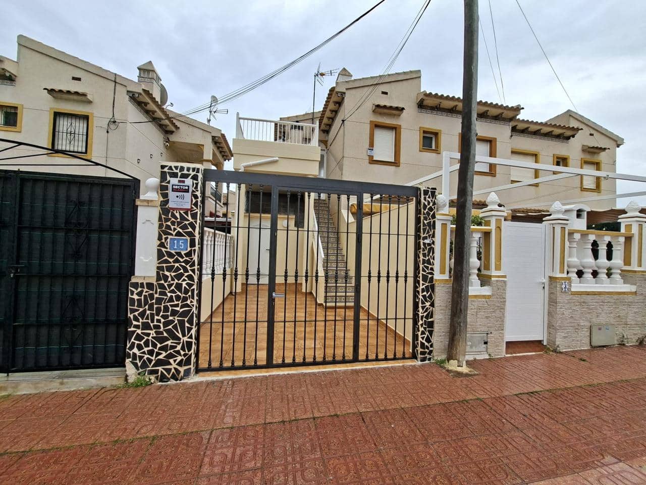 2 sypialnia Willa na sprzedaż w Orihuela z basenem - 169 000 € (Ref: 10027573)